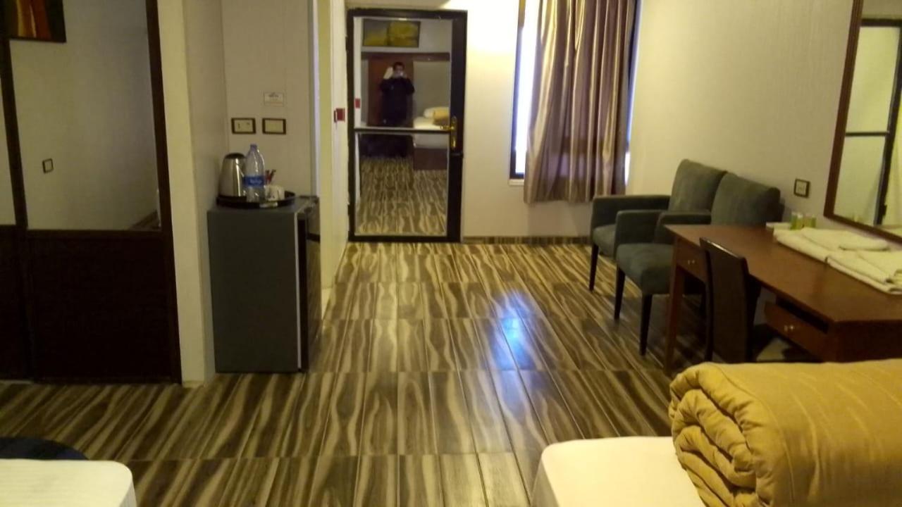 Al Namteh Lodge Abil Екстериор снимка